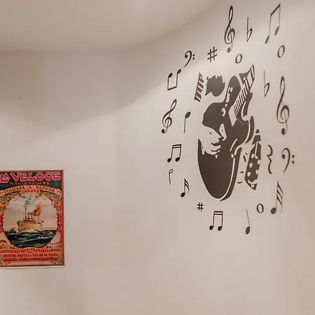 Urban Tribal House * 都灵